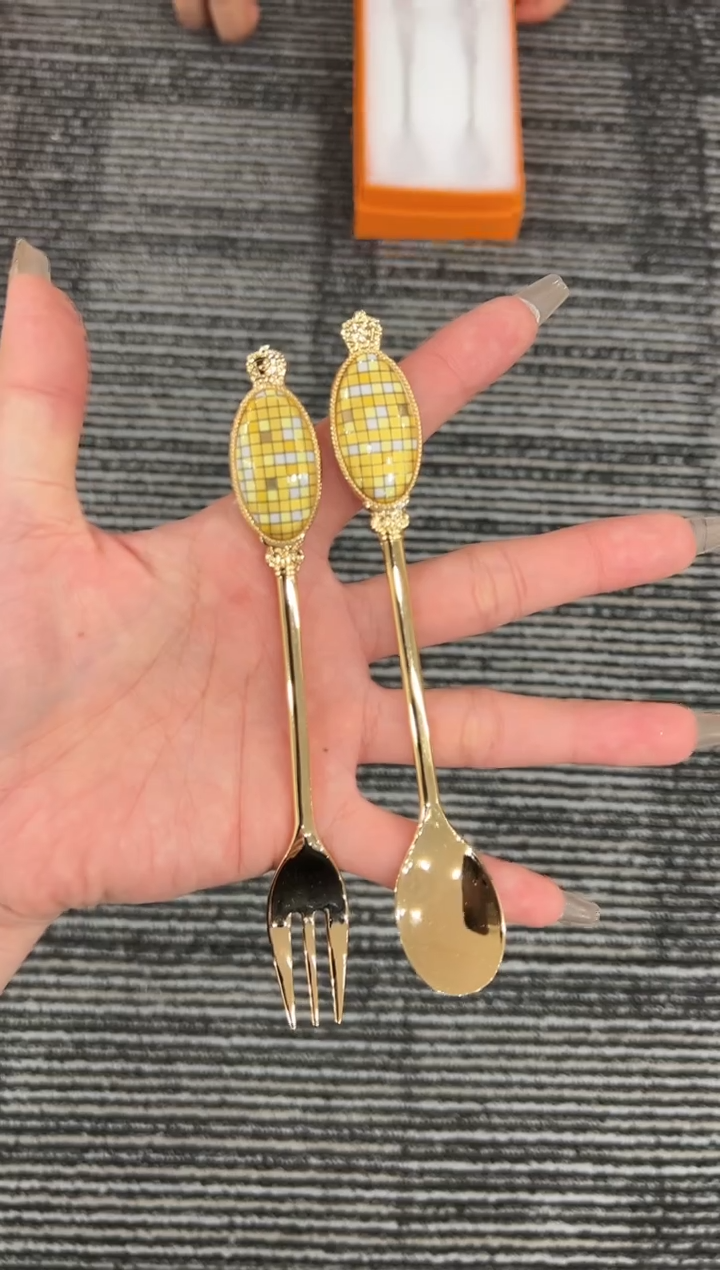 【闪购商品】杯000--------------