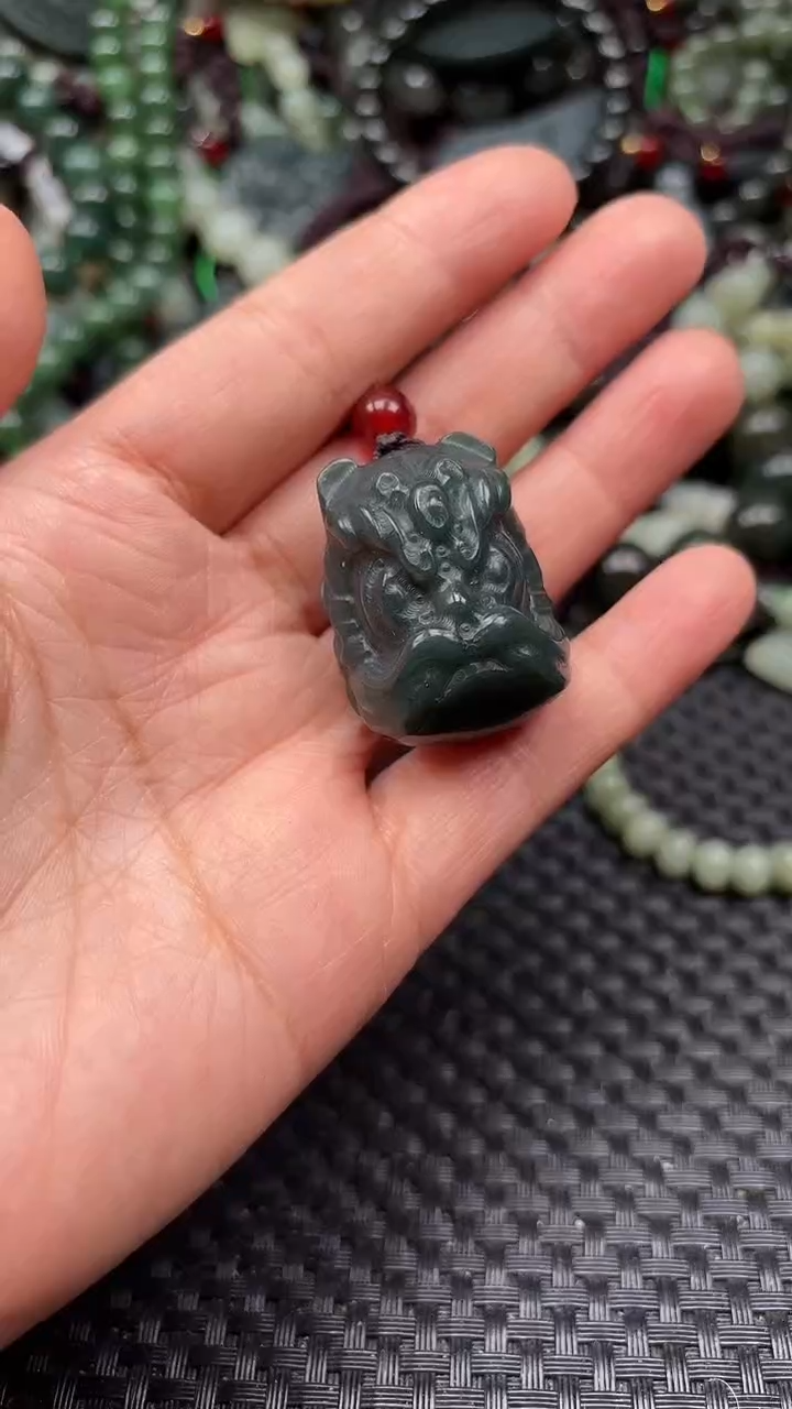 【闪购商品】和田玉颈饰未镶嵌1