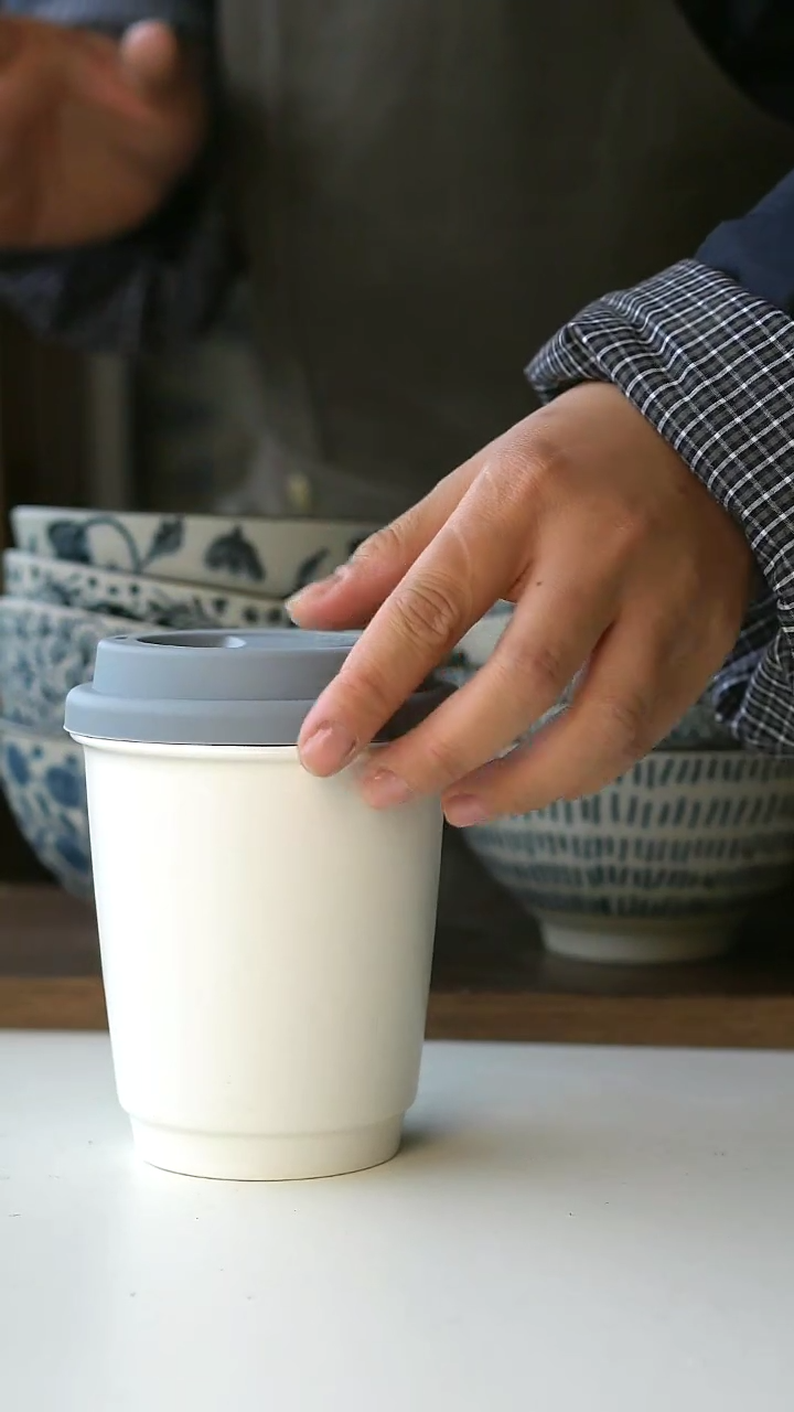 【闪购商品】陶瓷陶瓷手握杯可乐杯@4-2@