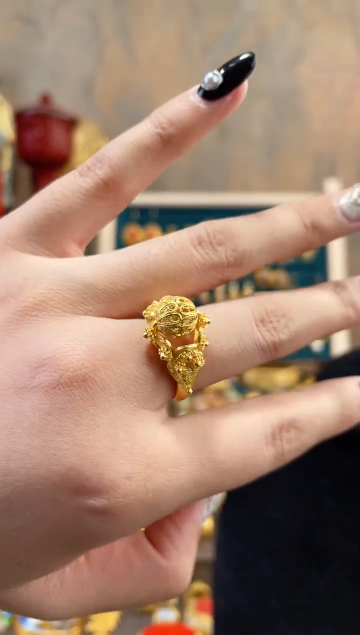 【闪购商品】非遗花丝镶嵌堆松戒指转