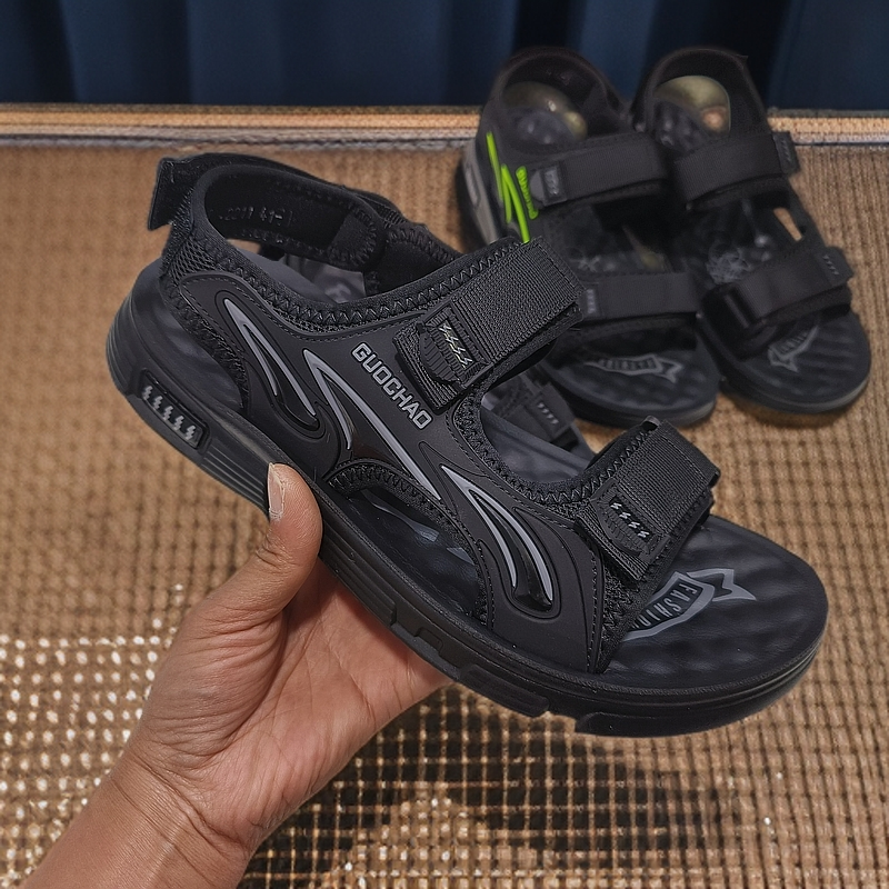 2211透气飞织沙滩鞋黑色魔术贴百搭外穿休闲拼色耐磨厚底素面