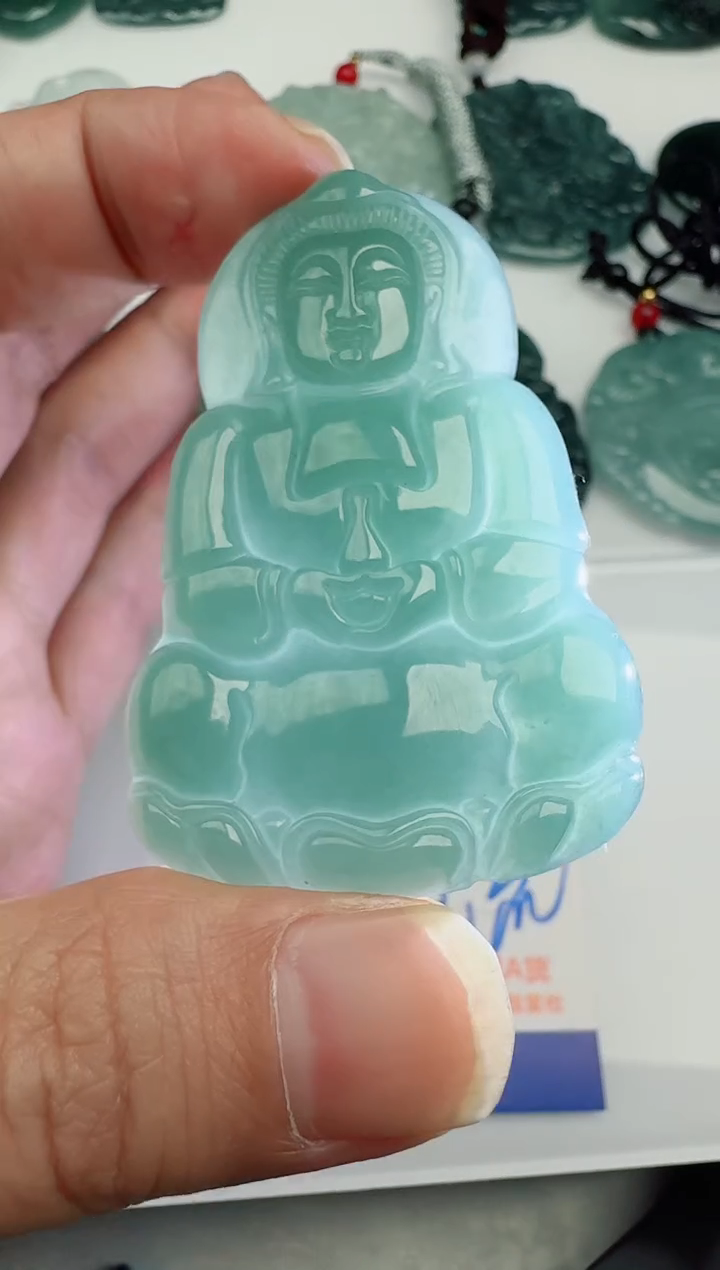 【闪购商品】翡翠吊坠(不含链)未镶嵌多样性随机发其一