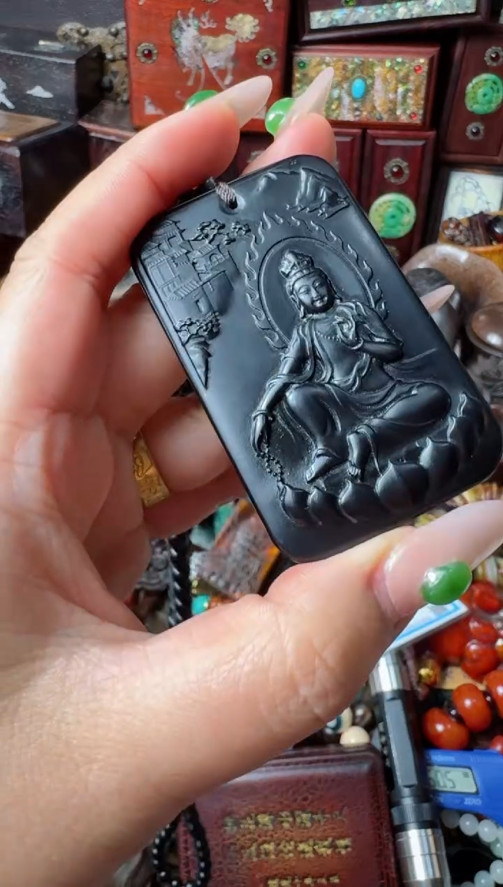 【闪购商品】和田玉（墨玉）挂件未镶嵌主播推荐：一物一拍，讲解为准！