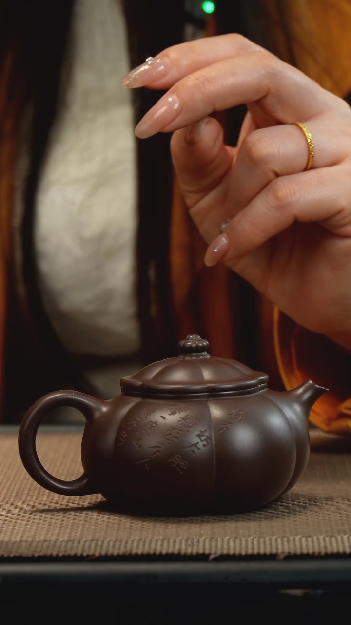 【闪购商品】紫砂茶壶老紫泥大运海棠