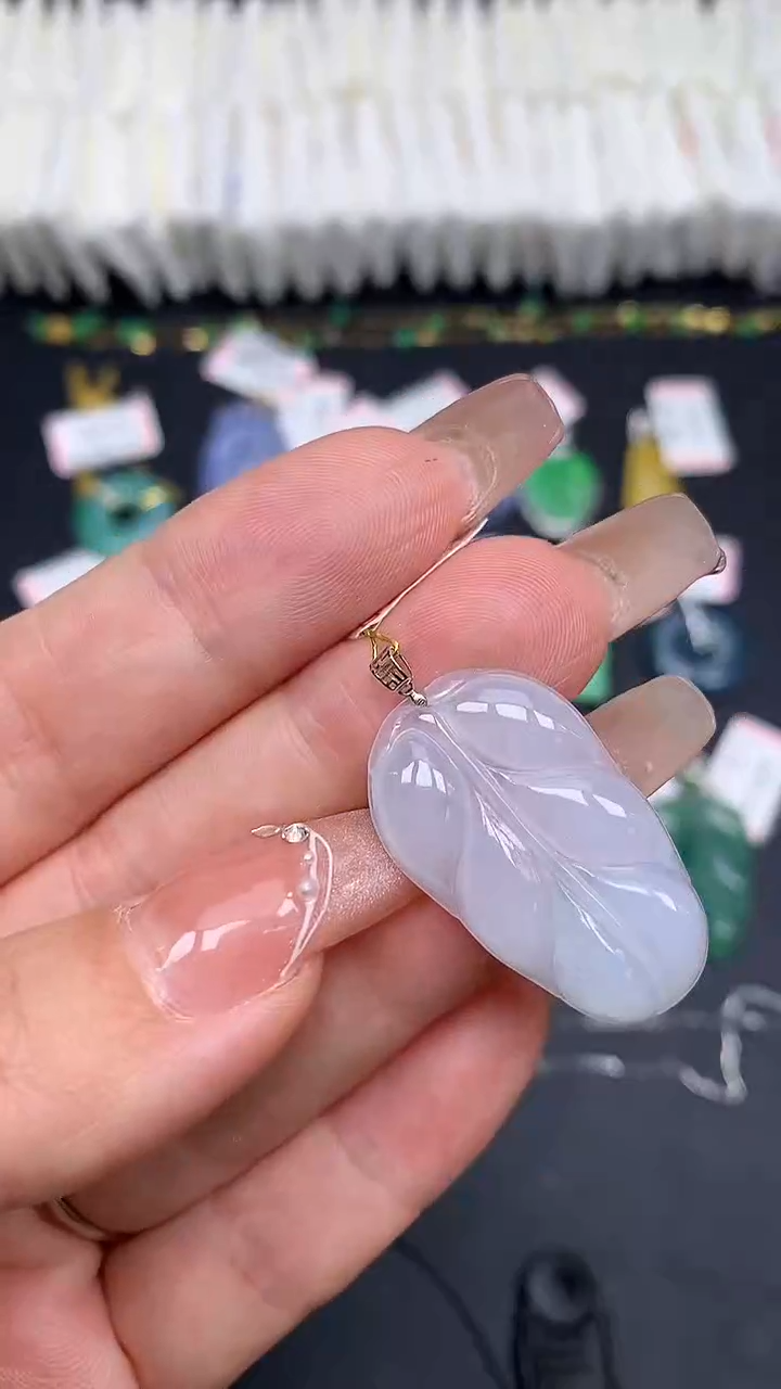 翡翠18K金镶嵌吊坠(不含链)MS194225