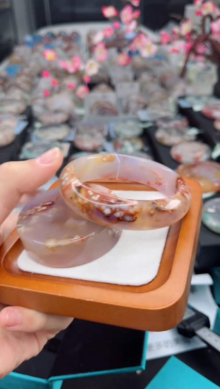 石英质玉未镶嵌手镯62圈口（赠送镯心）6330151