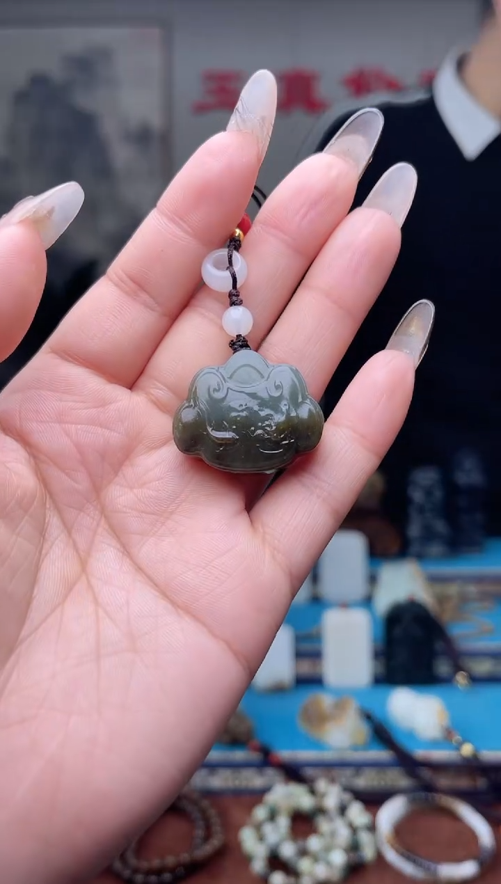 【闪购商品】和田玉挂件未镶嵌1