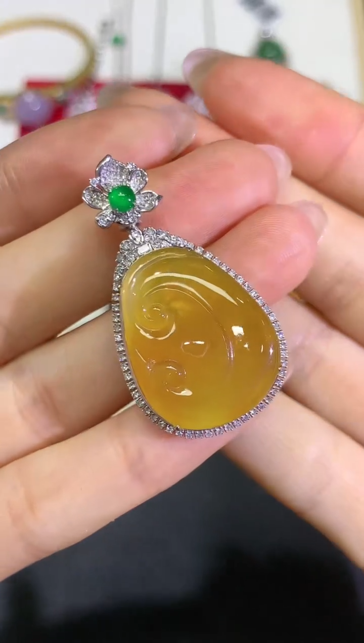 【闪购商品】定制翡翠18K金镶嵌48团购