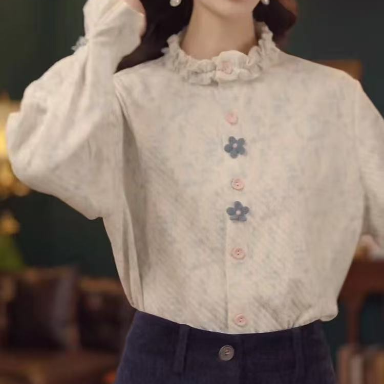 复古温柔风木耳边立领衬衫女2025冬新款花朵纽扣加厚内搭打底上衣