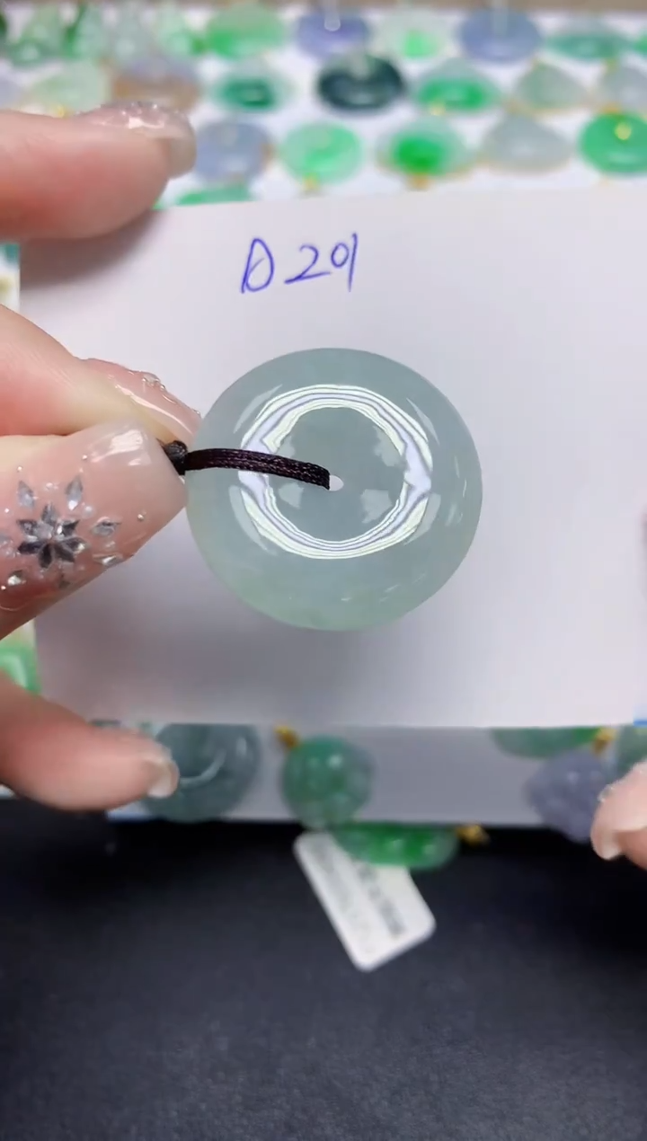 颈饰未镶嵌翡翠天然缅甸翡翠A货翡翠百元以上9元证书费自理