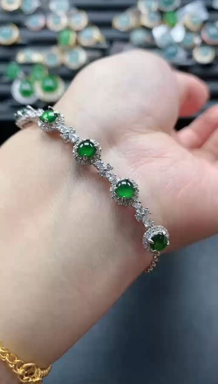 【闪购商品】翡翠戒指银S925镶嵌51511