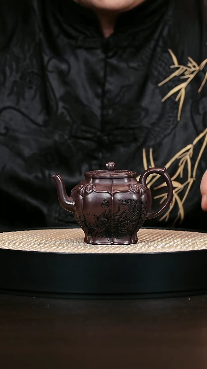 茶壶紫砂筋纹  紫泥