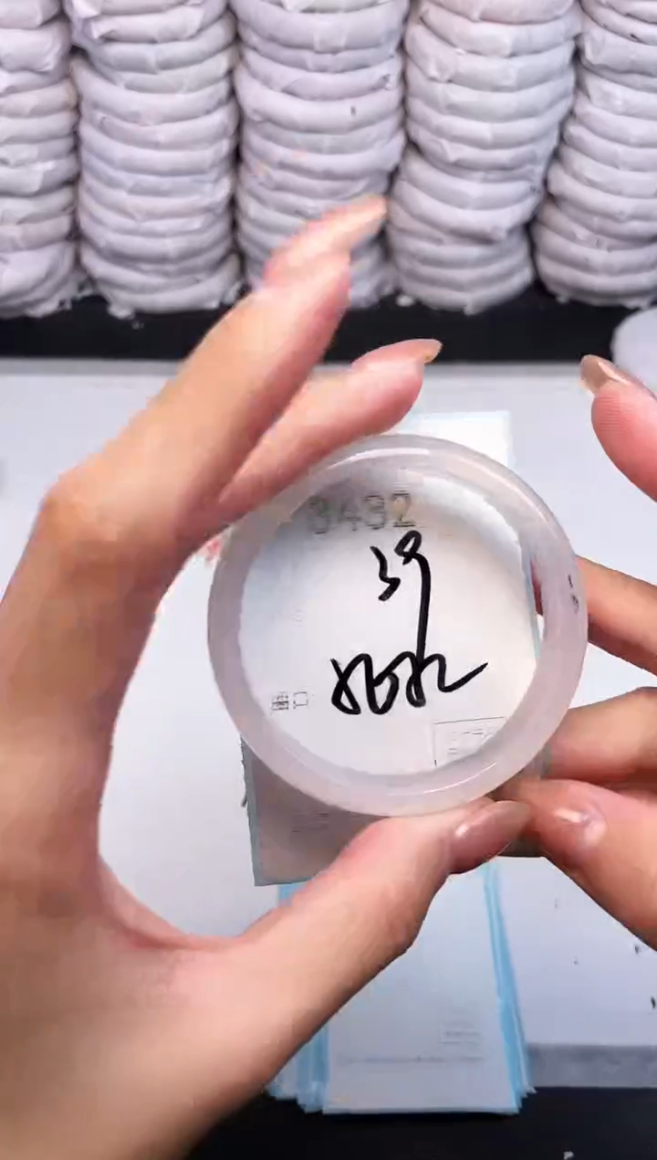 手镯玛瑙/玉髓未镶嵌3432