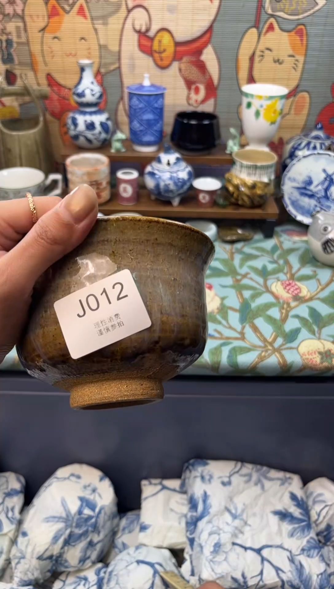 瓷片脸***晨    J012