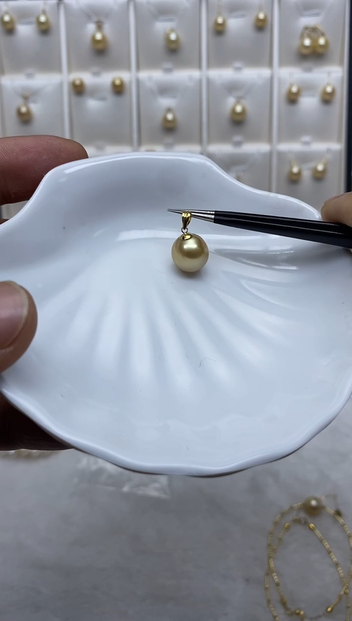 【闪购商品】海水珍珠吊坠(赠链)18K金镶嵌10mm