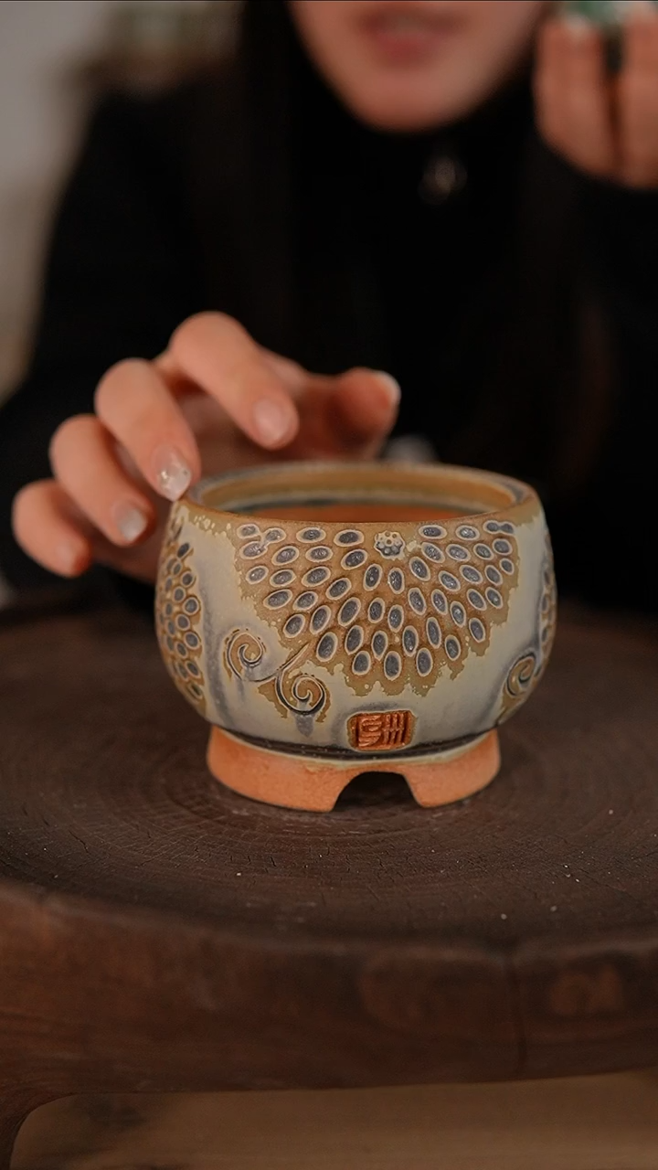 【闪购商品】红陶1-24-361默认有瑕口7.5