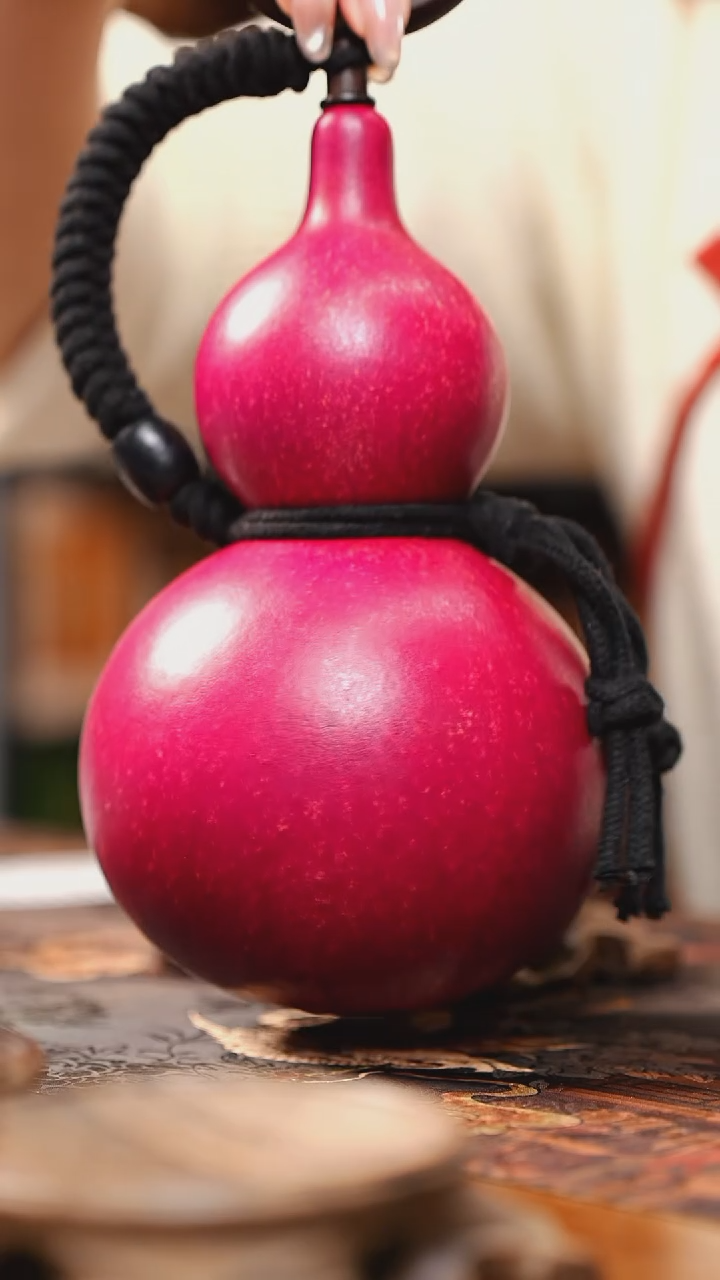 【闪购商品】RU169大漆酒葫芦不包手串及旋转底座