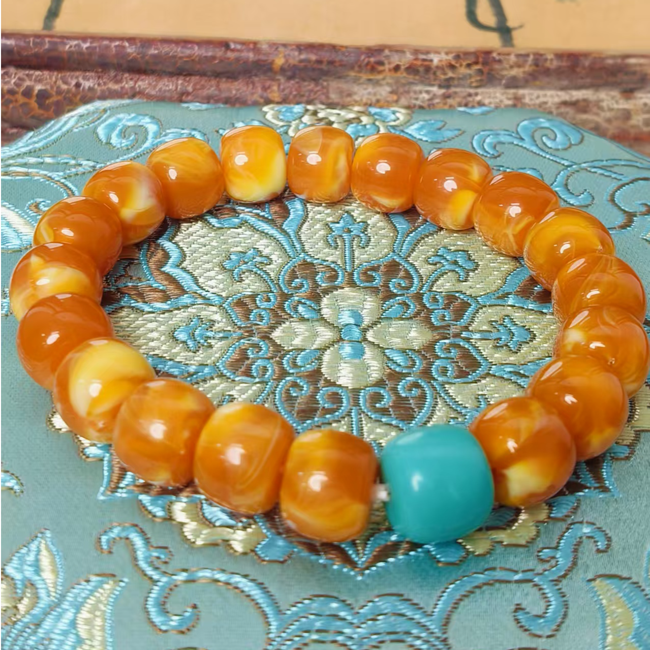 陆国风复古带绿手串