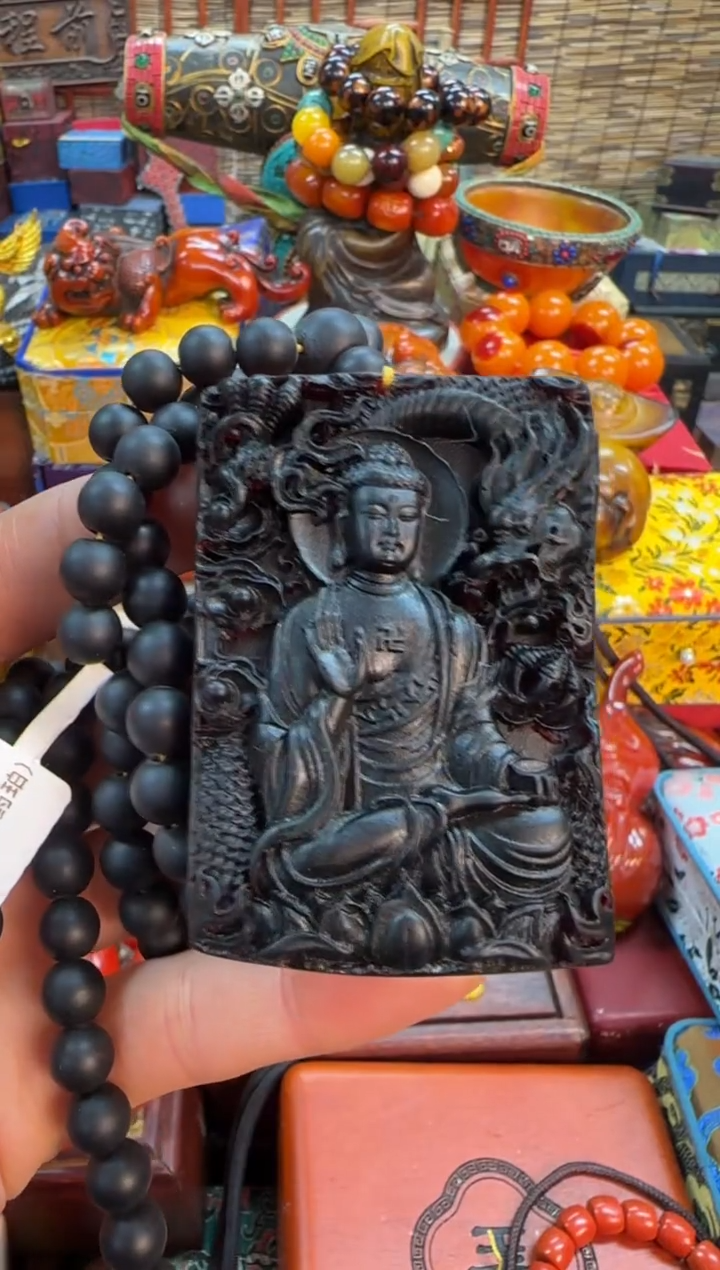 【闪购商品】琥珀裸石未镶嵌扎西推荐