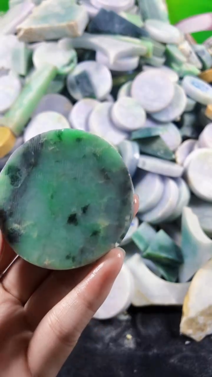 颈饰未镶嵌翡翠新店开业大优惠123