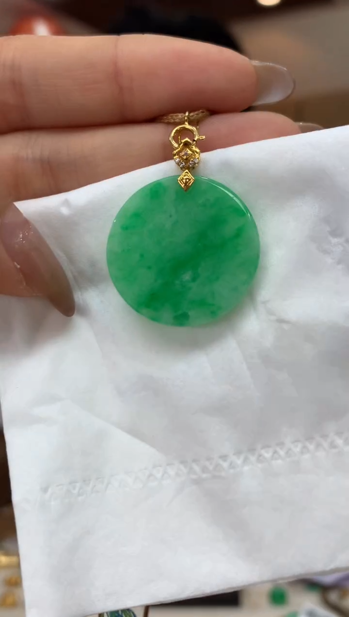 吊坠(不含链)18K金镶嵌翡翠无事牌
