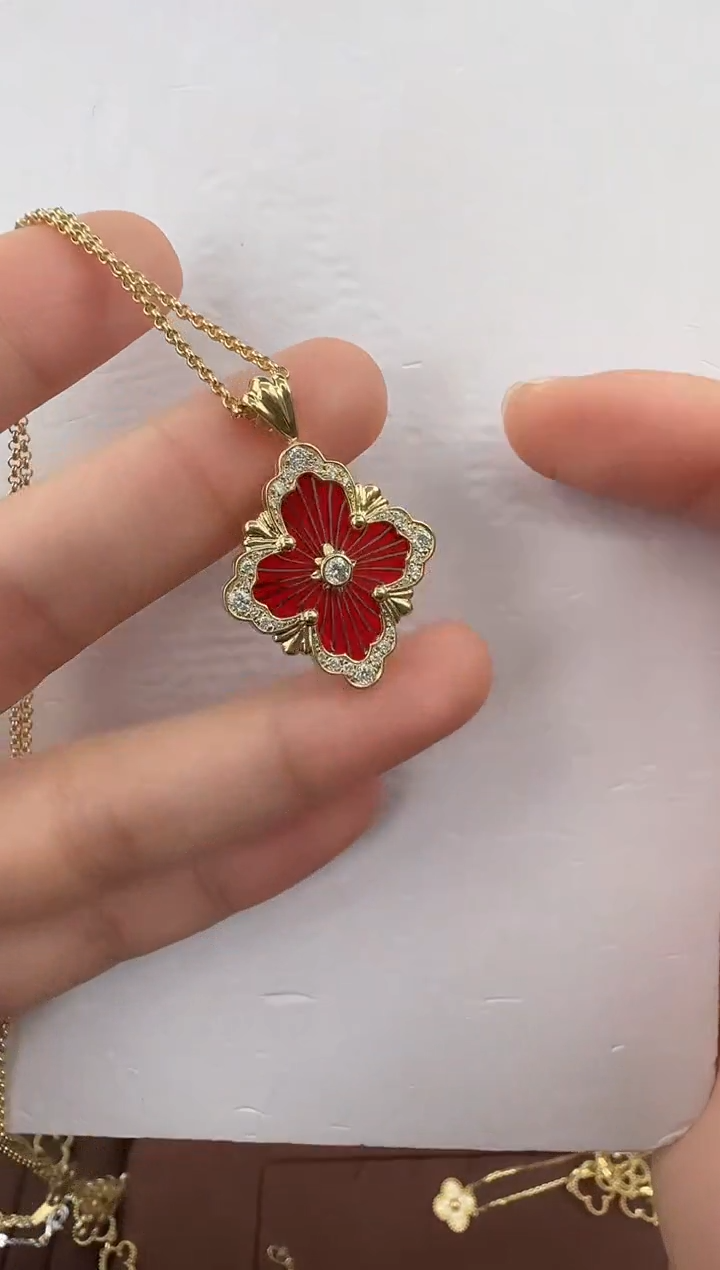 【闪购商品】钻石项链18K金镶嵌大号布布项链【红】