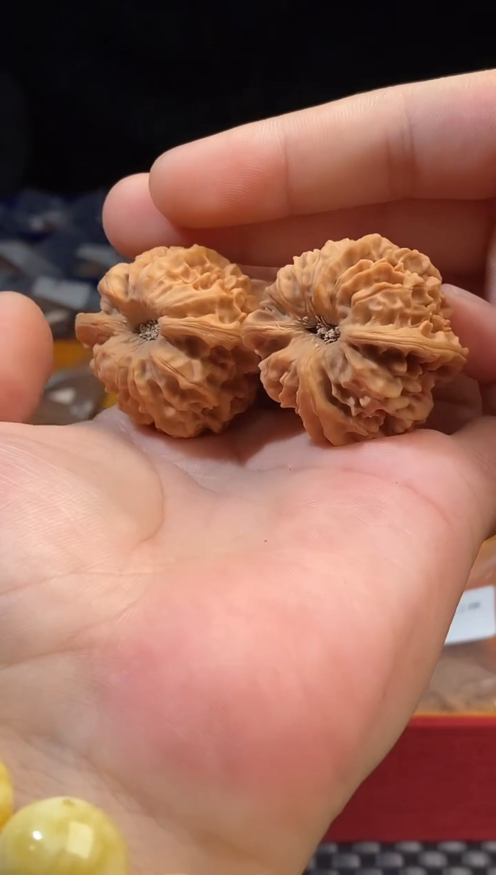 把件文玩核桃微修龙门涧37尺