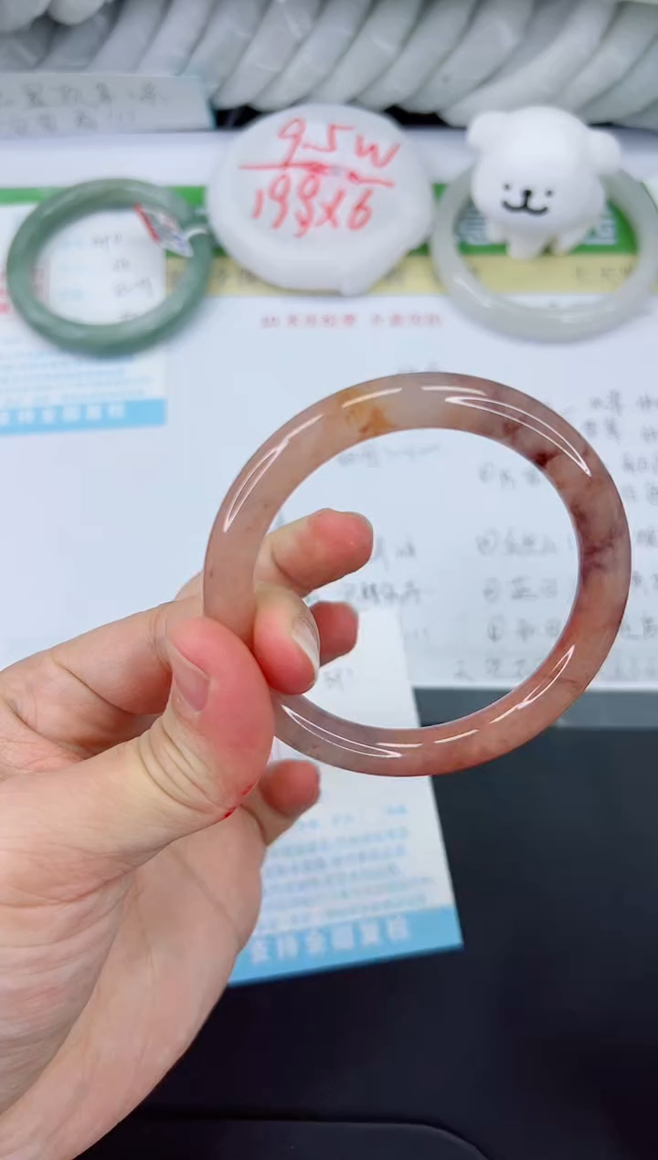 【闪购商品】石英质玉手镯未镶嵌391-56.3