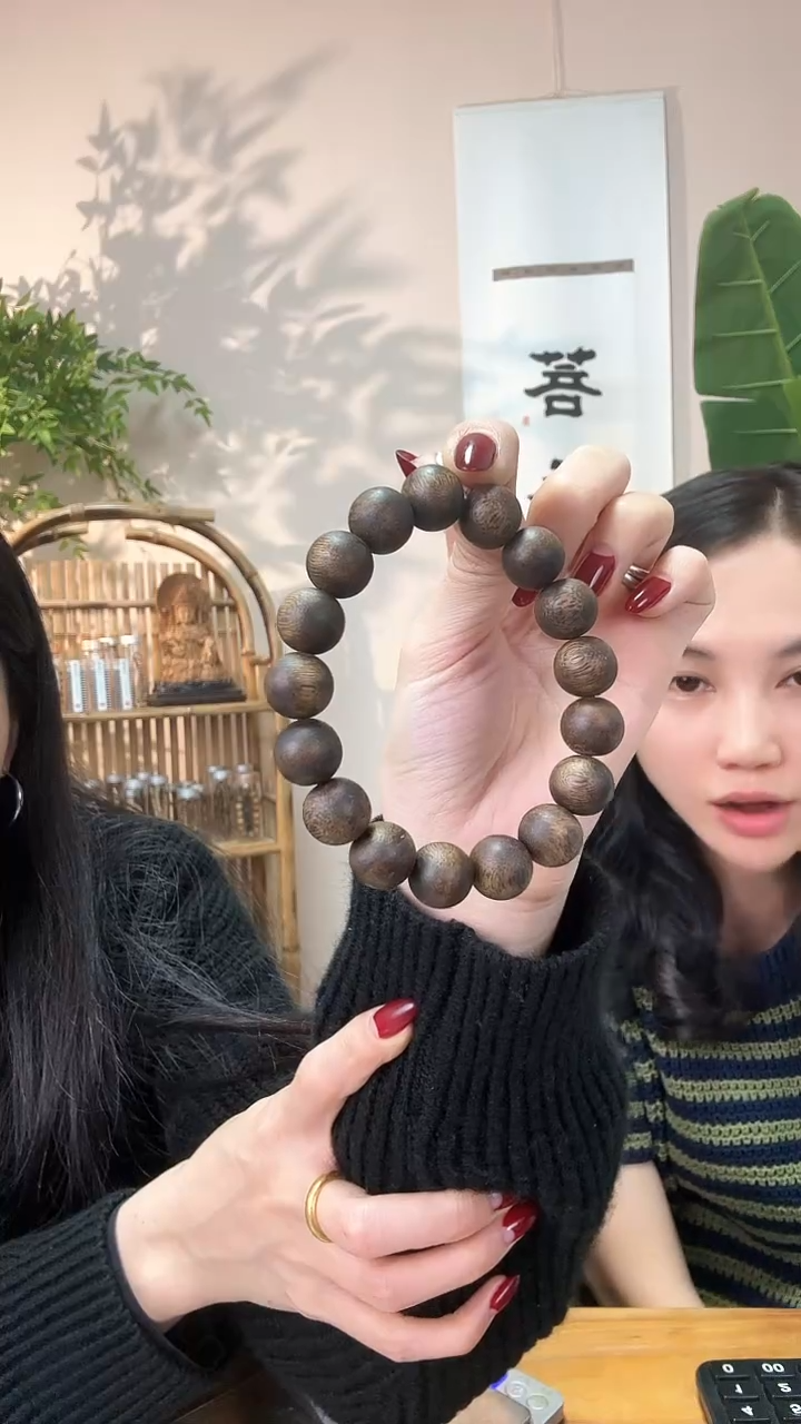 【闪购商品】沉香手串1.3圆珠莺歌岭绿棋多样性发其一15g