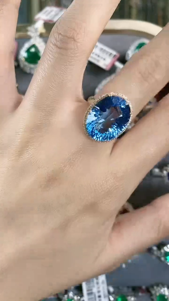 【闪购商品】托帕石戒指18K金镶嵌18K金镶嵌托帕石戒指