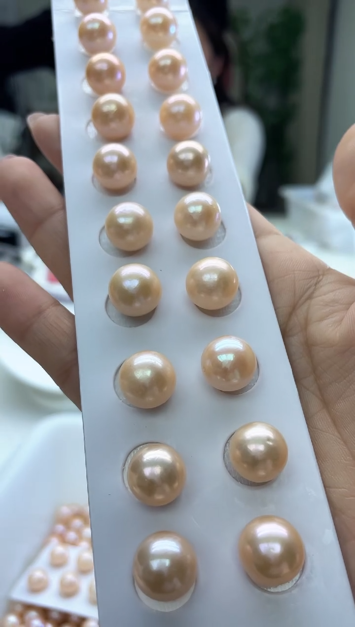 未镶嵌吊坠淡水珍珠中国红色系 12-13mm(多样性发一）