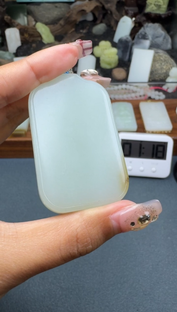 【闪购商品】和田玉颈饰未镶嵌菲菲