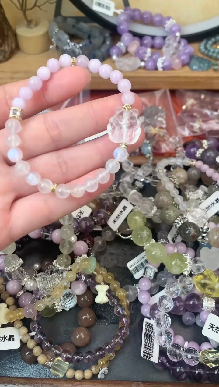 【闪购商品】锂辉石手串未镶嵌168
