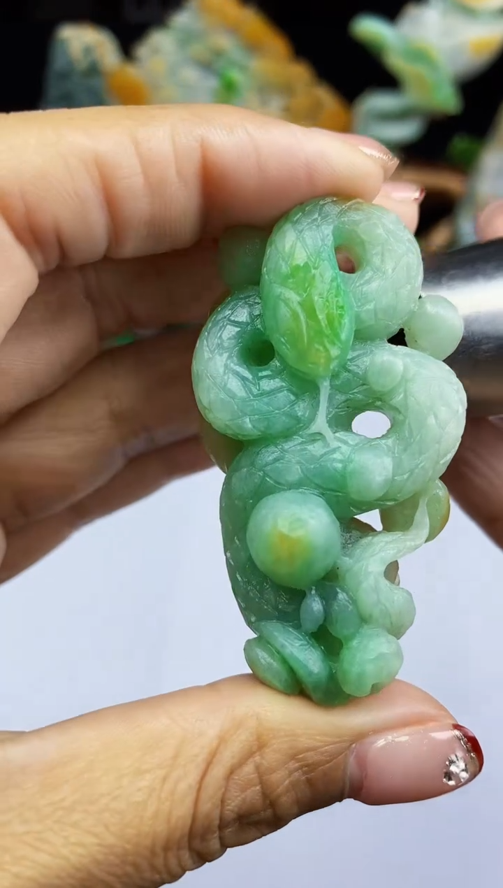 【闪购商品】翡翠颈饰未镶嵌翡翠A货