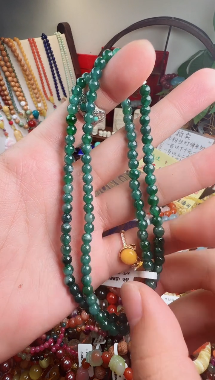 未镶嵌手链翡翠j****红一物一件）000755