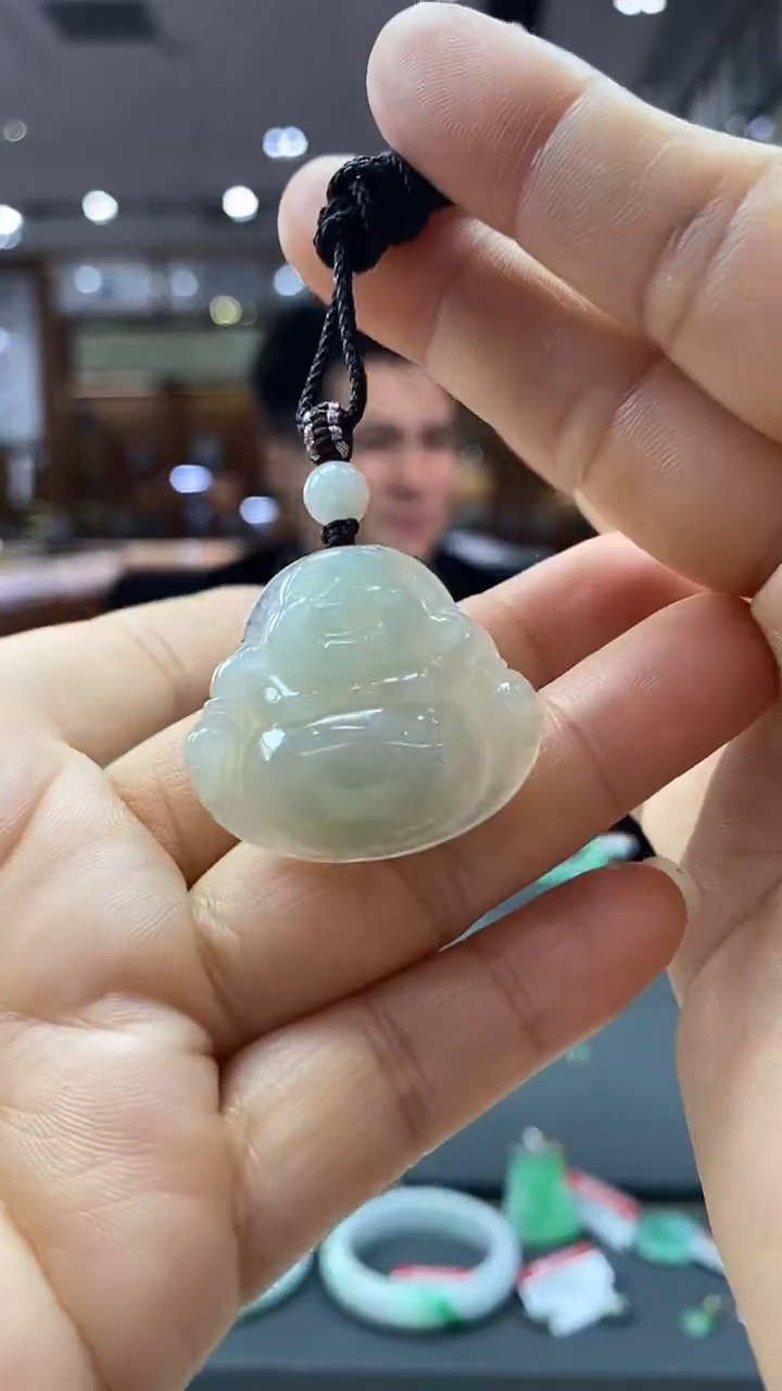 颈饰未镶嵌翡翠佛公
