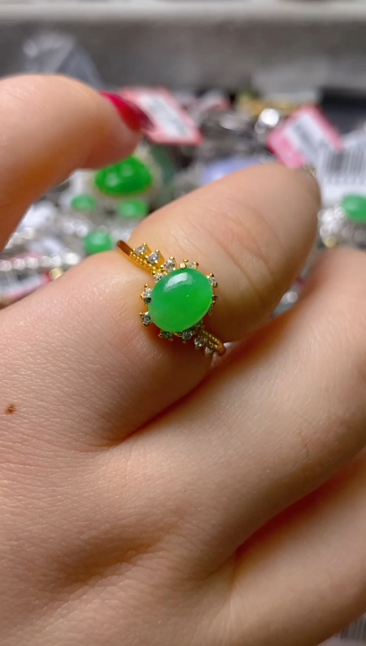 银S925镶嵌戒指翡翠百内无证书