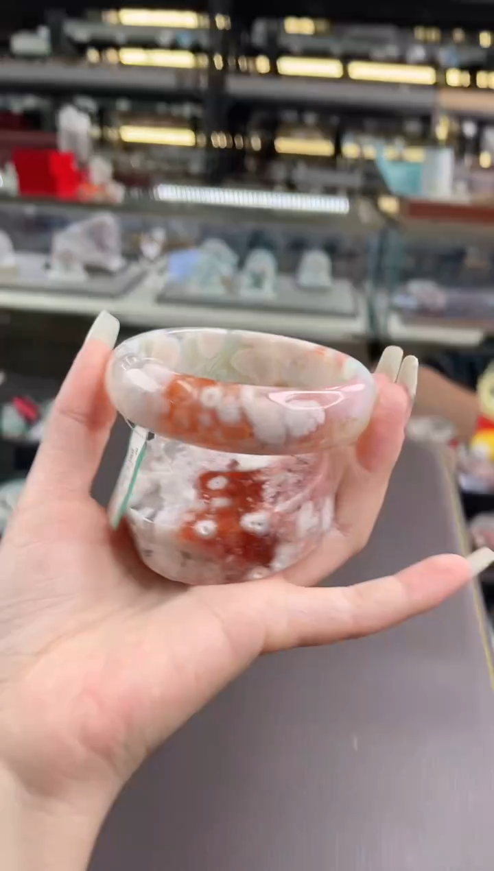 未镶嵌手镯石英质玉尘*丷圈口（赠品镯心）