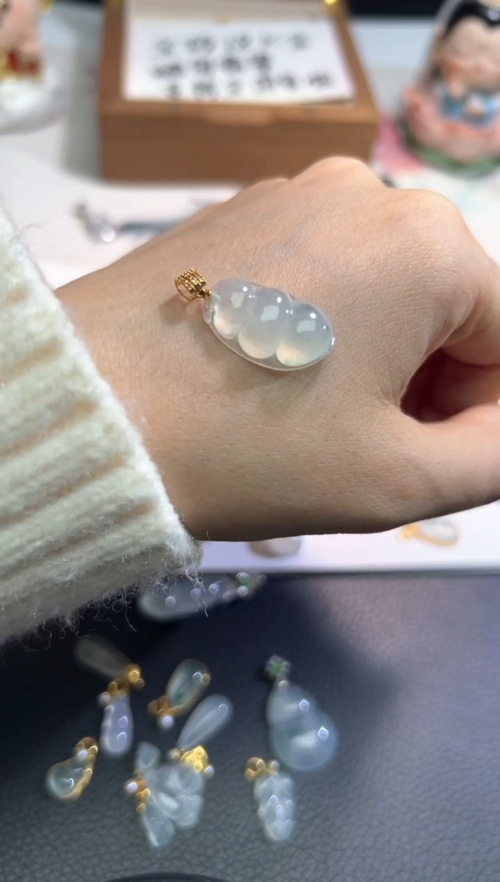 【闪购商品】翡翠颈饰18K金镶嵌翡翠源头直播间