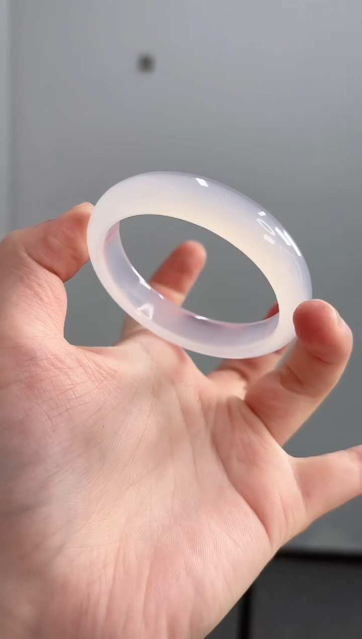 【闪购商品】玛瑙/玉髓手镯未镶嵌50圈