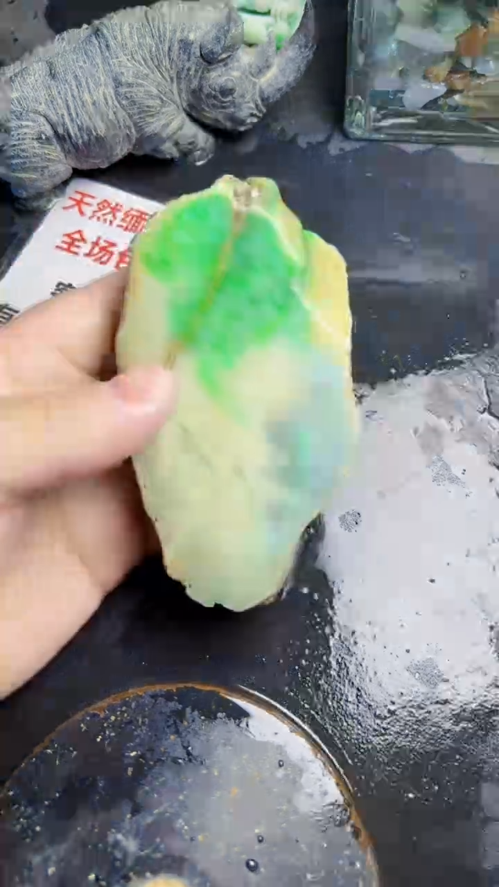 未镶嵌挂件翡翠一*叶天然翡翠115
