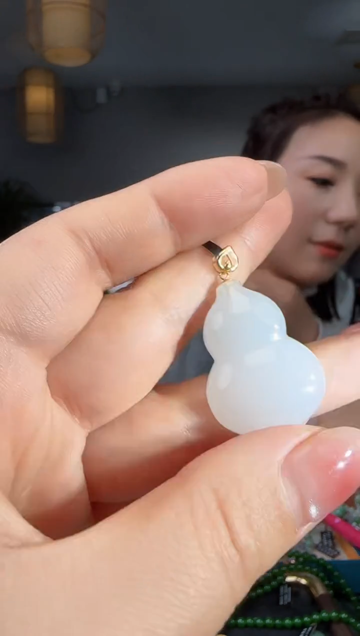 吊坠(不含链)18K金镶嵌和田玉1