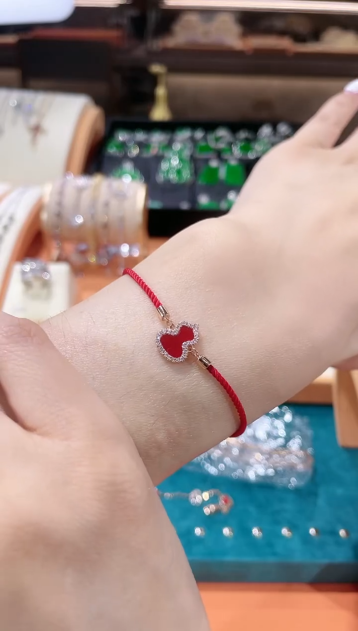 【闪购商品】钻石手链18K金镶嵌手链