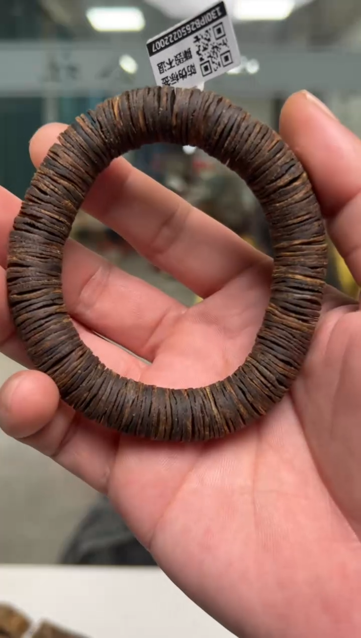 【闪购商品】沉香手串25克乌身圆叶沉水手串