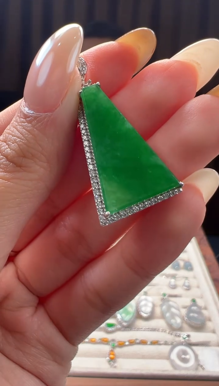 吊坠(不含链)18K金镶嵌翡翠 缅甸珠宝严选