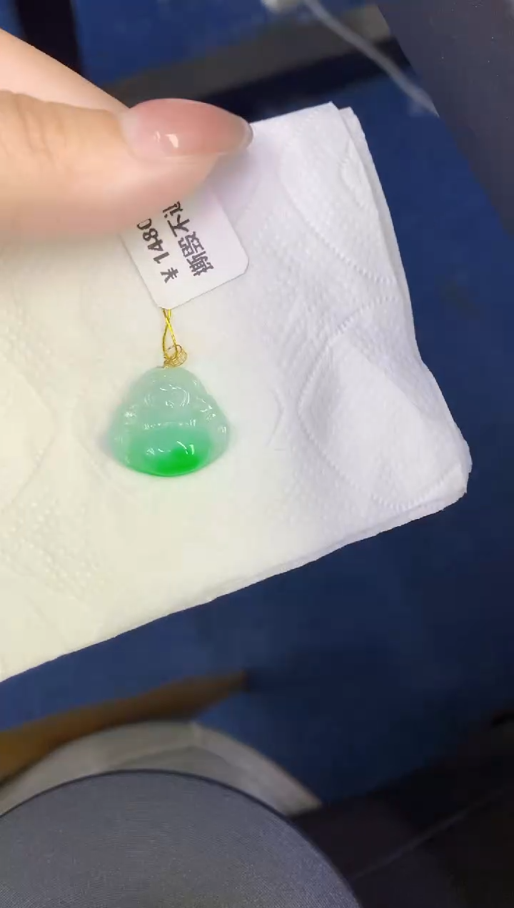 颈饰18K金镶嵌翡翠缅甸天然翡翠A货