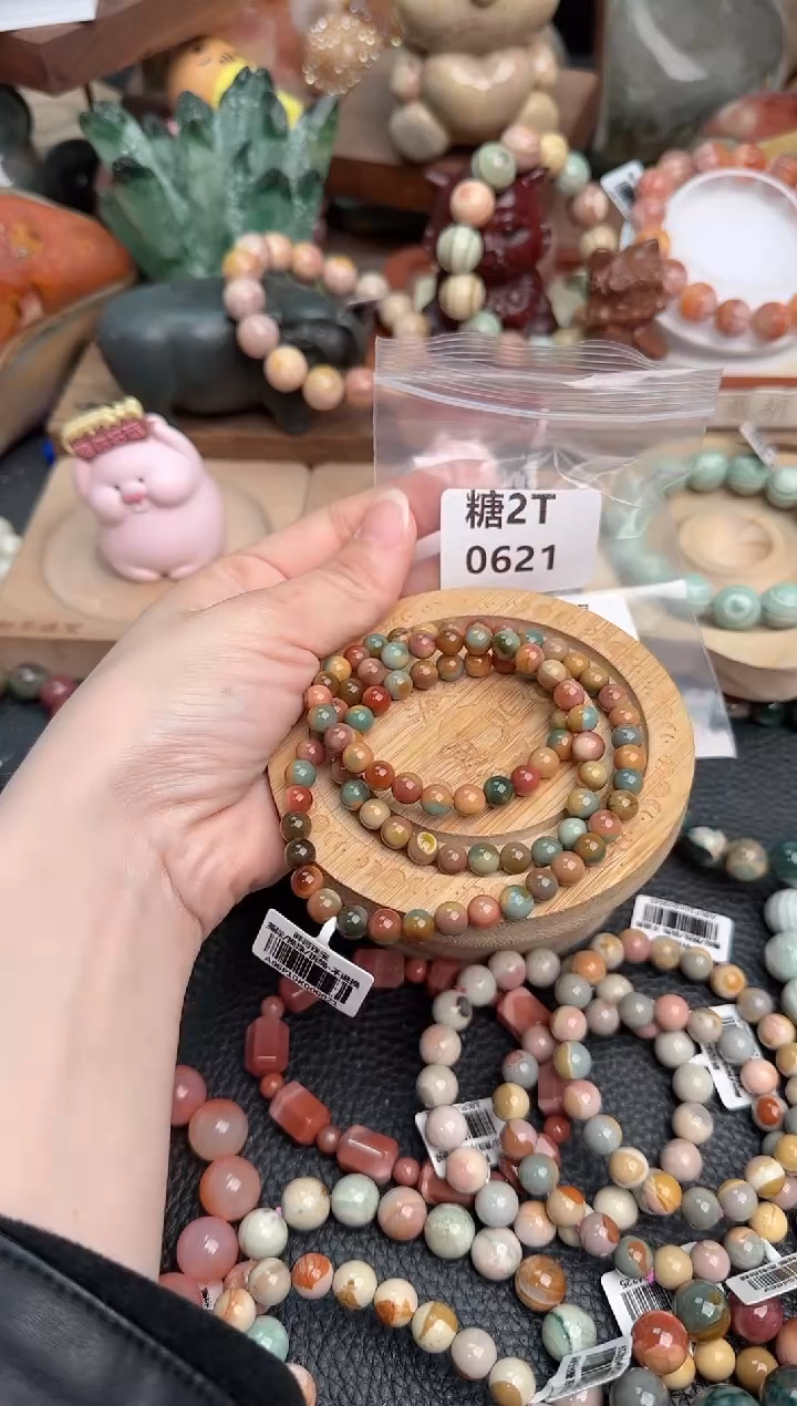 【闪购商品】石英质玉手链未镶嵌2T0621