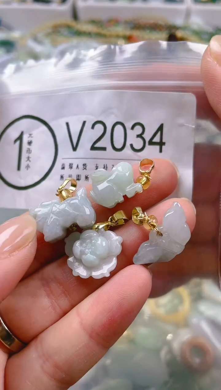 【闪购商品】翡翠颈饰未镶嵌/V/翡翠A货一图一物