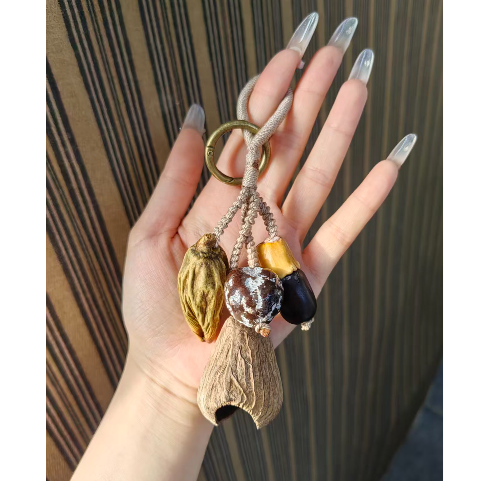 【阿纳专属】04 民族风进口天然果实壳挂件