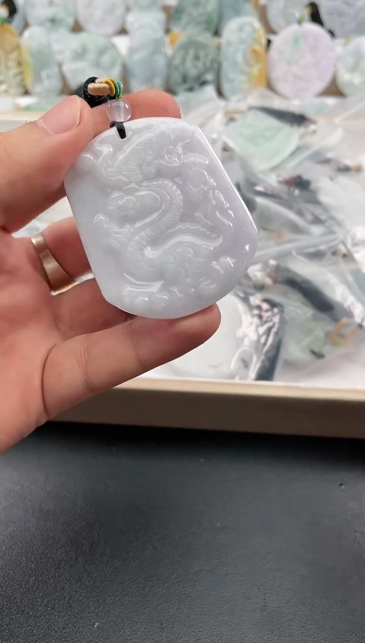 颈饰未镶嵌翡翠25/12/26/.103